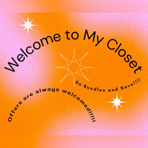 Meet your Posher, Frances!!! Do bundles and save!!! - Picture 2 of 2